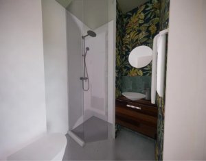 Vanzare apartament 3 camere, bloc nou, Floresti