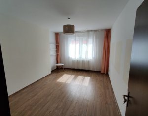 Apartament cu 2 camere decomandat zona BMW Floresti 61 mp  cu balcon si parcare 