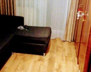 Appartement 3 chambres à vendre dans Cluj-napoca, zone Intre Lacuri