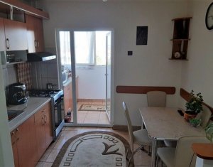 Apartament cu 2 camere, decomandat, 50 mp, finisat, zona Piata Marasti