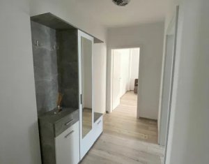 Apartament decomandat, 72 mp, Borhanci, zona centrala