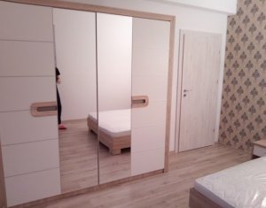 Vanzare apartament 3 camere, cu gradina 85 mp in Floresti, zona Somesului