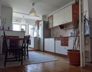 Apartament deosebit, 4 camere, 2 bai, etaj 5/8, zona Interservisan, in P-uri