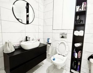 Apartament 2 camera vivo de vanzare