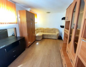 Apartament cu doua camere in centrul Florestiului, strada Eroilor