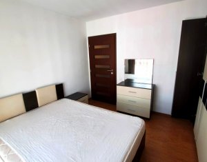 Apartament cu doua camere in centrul Florestiului, strada Eroilor