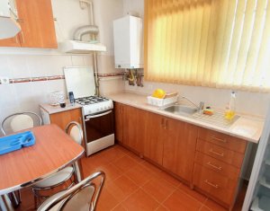 Apartament cu doua camere in centrul Florestiului, strada Eroilor