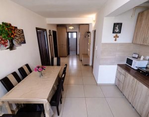 Apartament 2 camere Borhanci cu terasa si parcare, zona strazii Erich Bergel