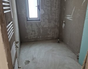 Apartament cu 3 camere, balcon de 18mp, parcare subterana
