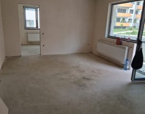 Apartament cu 3 camere, balcon de 18mp, parcare subterana