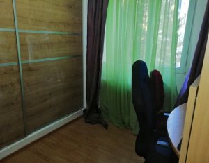 Appartement 3 chambres à vendre dans Cluj-napoca, zone Manastur