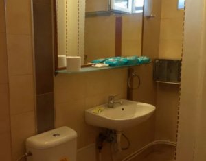 Apartament cu 3 camere, zona Iulius, FSEGA