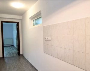 Apartament cu gradina si parcare, Frunzisului