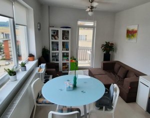 Apartment 3 rooms for sale in Baciu