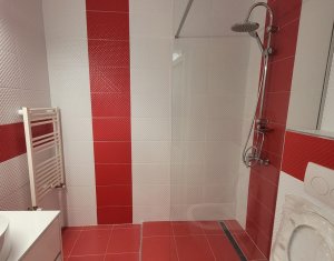 Appartement 3 chambres à vendre dans Cluj-napoca, zone Centru