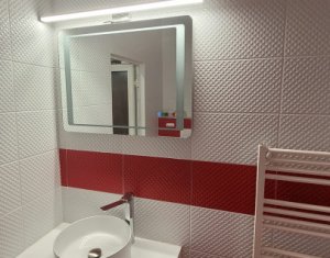 Appartement 3 chambres à vendre dans Cluj-napoca, zone Centru