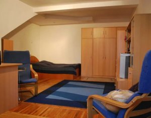 Apartament cu o camera, la casa, 38 mp , zona strazii Garii