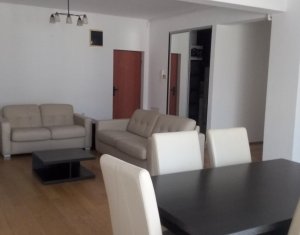 Vand apartament 3 camere, 108 mp, terasa 32 mp,zona Grand Hotel Italia