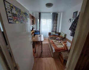 Apartament cu 3 camere, decomandat, Kaufland, Calea Manastur