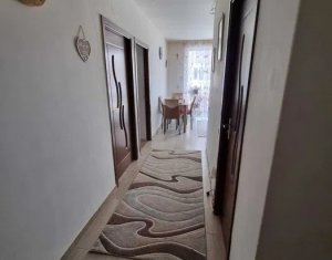 Vanzare apartament 2 camere in Floresti