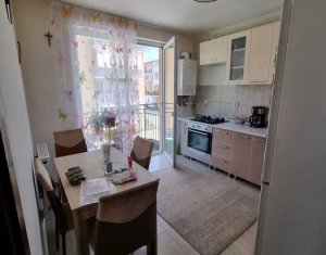Apartament 2 camere Floresti cu balcon si parcare 