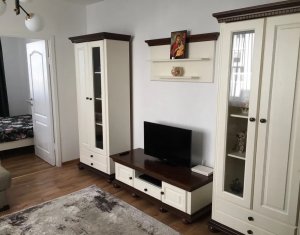 Vanzare apartament 3 camere in Floresti