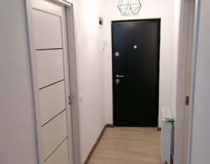 Apartament 2 camere cu balcon si parcare   zona Baciu
