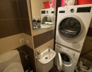 Appartement 4 chambres à vendre dans Cluj-napoca, zone Plopilor