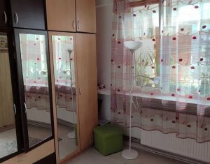 Vanzare apartament 3 camere finisat si mobilat, etaj intermediar, Grigorescu