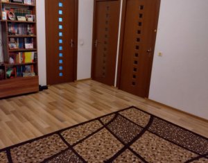 Apartament 3 camere decomandate, Campului