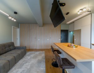 Apartament 3 camere, ultrafinisat,  Floresti