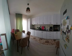 Apartament 3 camere, mobilat, utilat, 80 mp, LA CHEIE, Sesul de Sus, Floresti