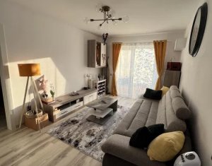 Apartament 3 camere decomandat Floresti, cu parcare 