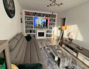 Apartament 3 camere decomandat Floresti, cu parcare 