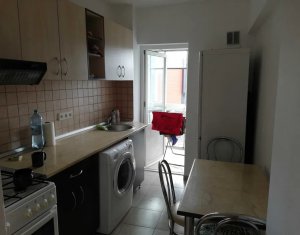 De vanzare apartament cu 1 camera, Piata Mihai Viteazu