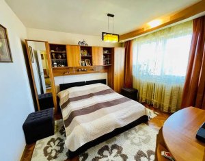 Apartament 2 camere, decomandat MANASTUR