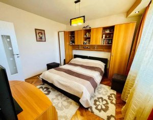 Apartament 2 camere, decomandat MANASTUR