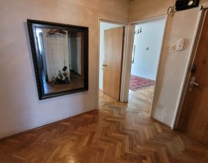 Vanzare apartament 4 camere, Manastur, zona Terenuri