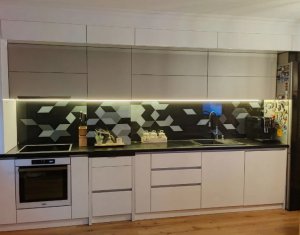 Apartament 3 camere zona BMW ultramobilat, garaj