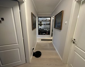 Apartament 3 camere, confort sporit,balcon, terasa, parcare subterana, Buna Ziua