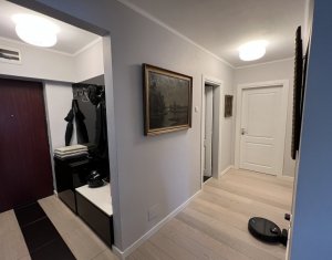 Apartament 3 camere, confort sporit,balcon, terasa, parcare subterana, Buna Ziua