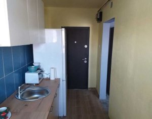 Apartament 2 camere, semidecomandat, 36 mp, Manastur, 