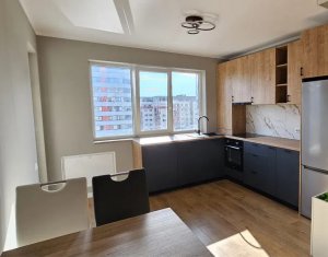 Vanzare apartament 2 camere in Floresti