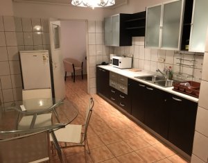 Apartament de vanzare cu 4 camere in Gheorgheni, zona Titulescu, 100 mp, finisat