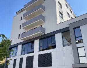 Vanzare apartament 3 camere finisat si mobilat modern, cu terasa , Floresti 