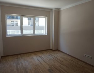 Apartament de vanzare in Gheorgheni, bloc nou, 75 mp, parter, gradina de 34 mp