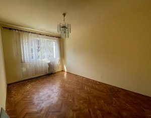 Apartament cu 4 camere decomandate, zona La Terenuri, Manastur