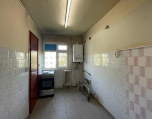 Apartament cu 4 camere decomandate, zona La Terenuri, Manastur