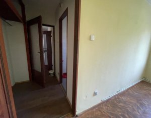 Apartament cu 4 camere decomandate, zona La Terenuri, Manastur
