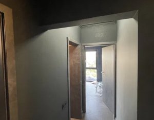 Vanzare apartament 3 camere finisat si mobilat modern, Floresti   
